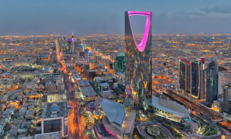 تخصصات المستقبل في السعودية 2030: الفرص الذهبية لمن يبحث عن وظيفة قوية